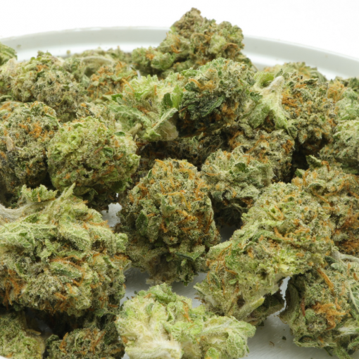 MAC1 is a balanced hybrid that is a combination of Alien Cookies F2 and Miracle 15 strains.
