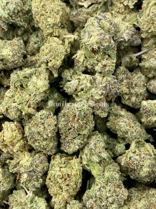 Blueberry Skittlez is an exceedingly rare indica-dominant hybrid strain, resulting from the potent pairing of Blue Diamond and the renowned Zkittlez strain.