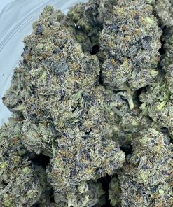 Greasy Pink, an indica-dominant hybrid strain (70% indica/30% sativa), is the result of crossing the renowned Bubba Kush and Pink Kush strains.