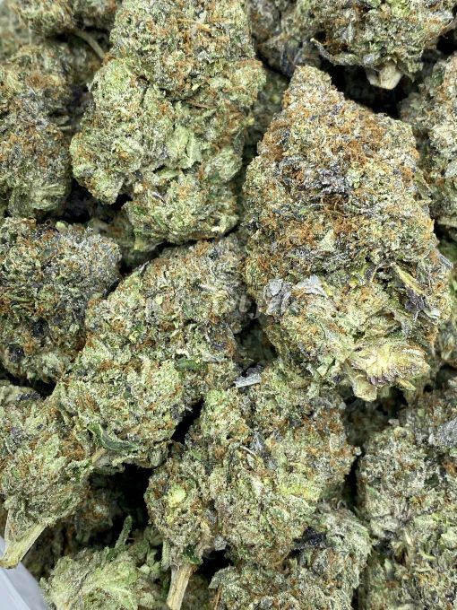 MKU strain is a hybrid of the O.G Kush and G-13 strains, known for its medical benefits.